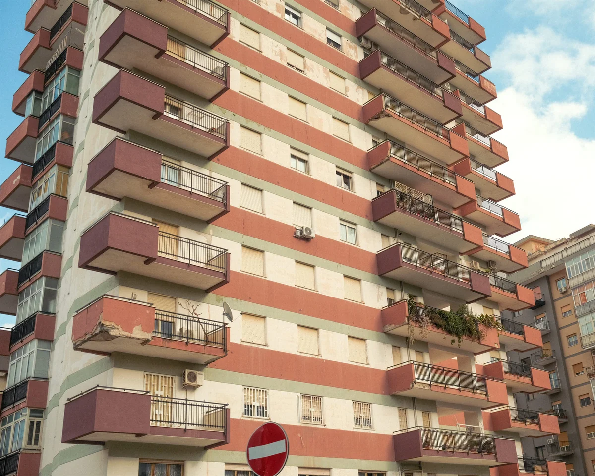 Lemon trees and stone walls